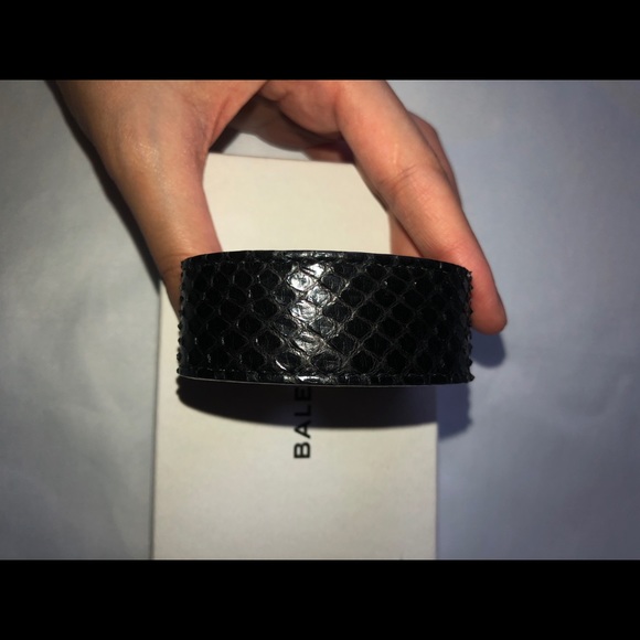 Balenciaga Black and Gold Bracelet - Picture 5 of 6